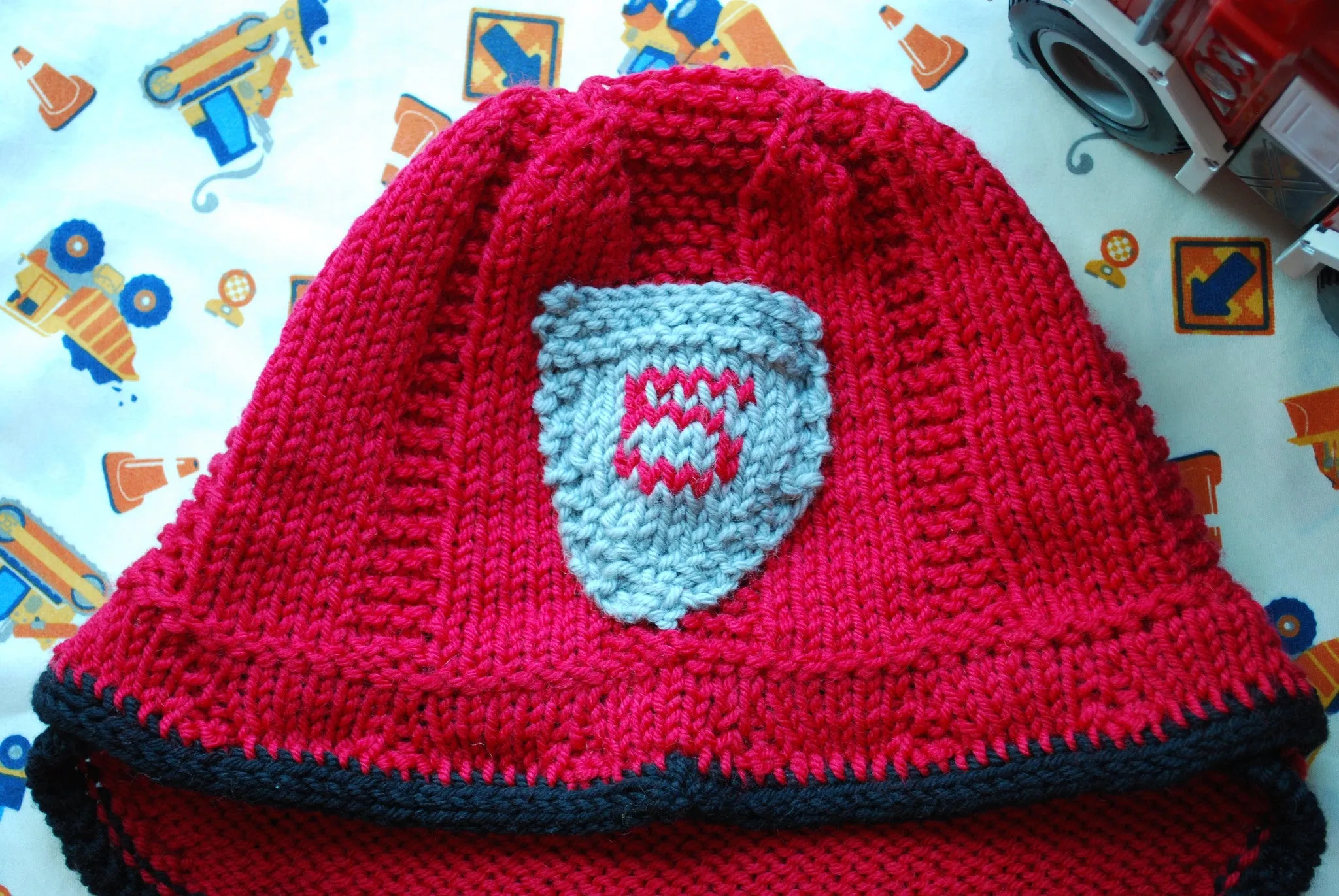 Cozy Firefighter Pattern (PDF) - Knitting Pattern by Phibersmith Designs