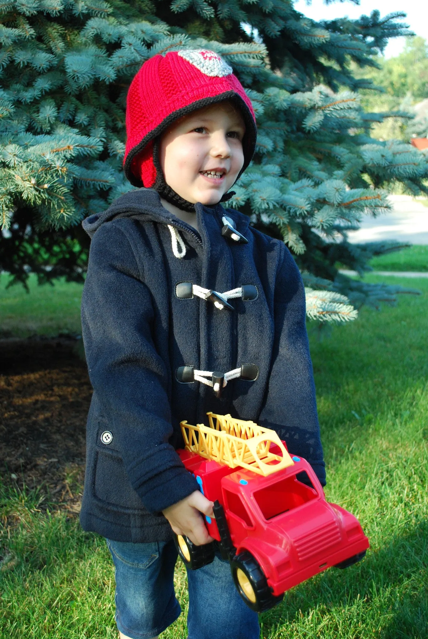 Cozy Firefighter Pattern (PDF) - Knitting Pattern by Phibersmith Designs