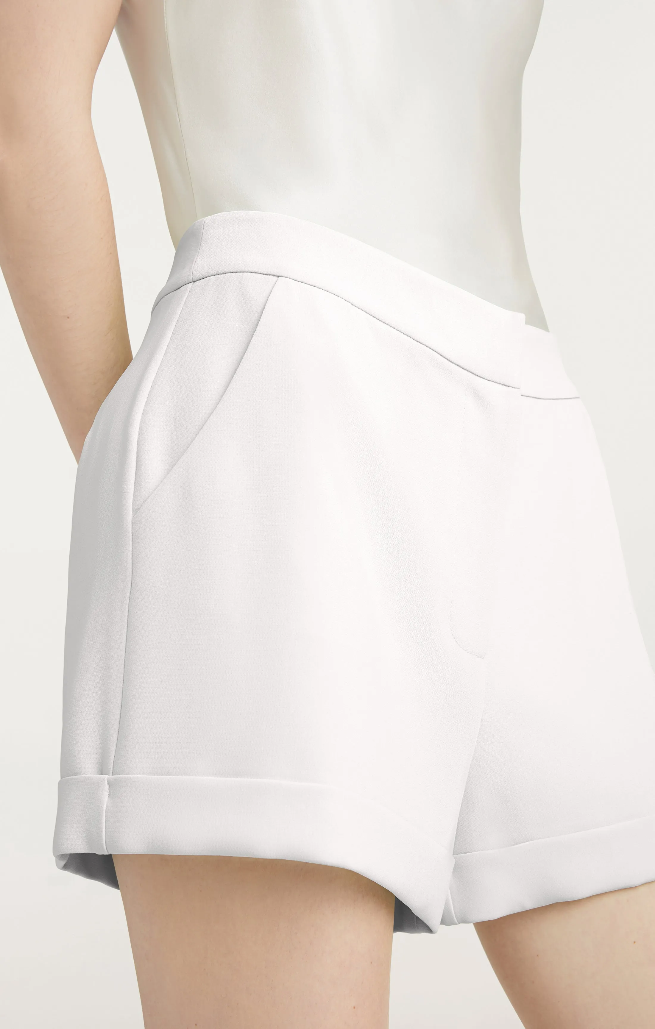 Crepe Elaine Short