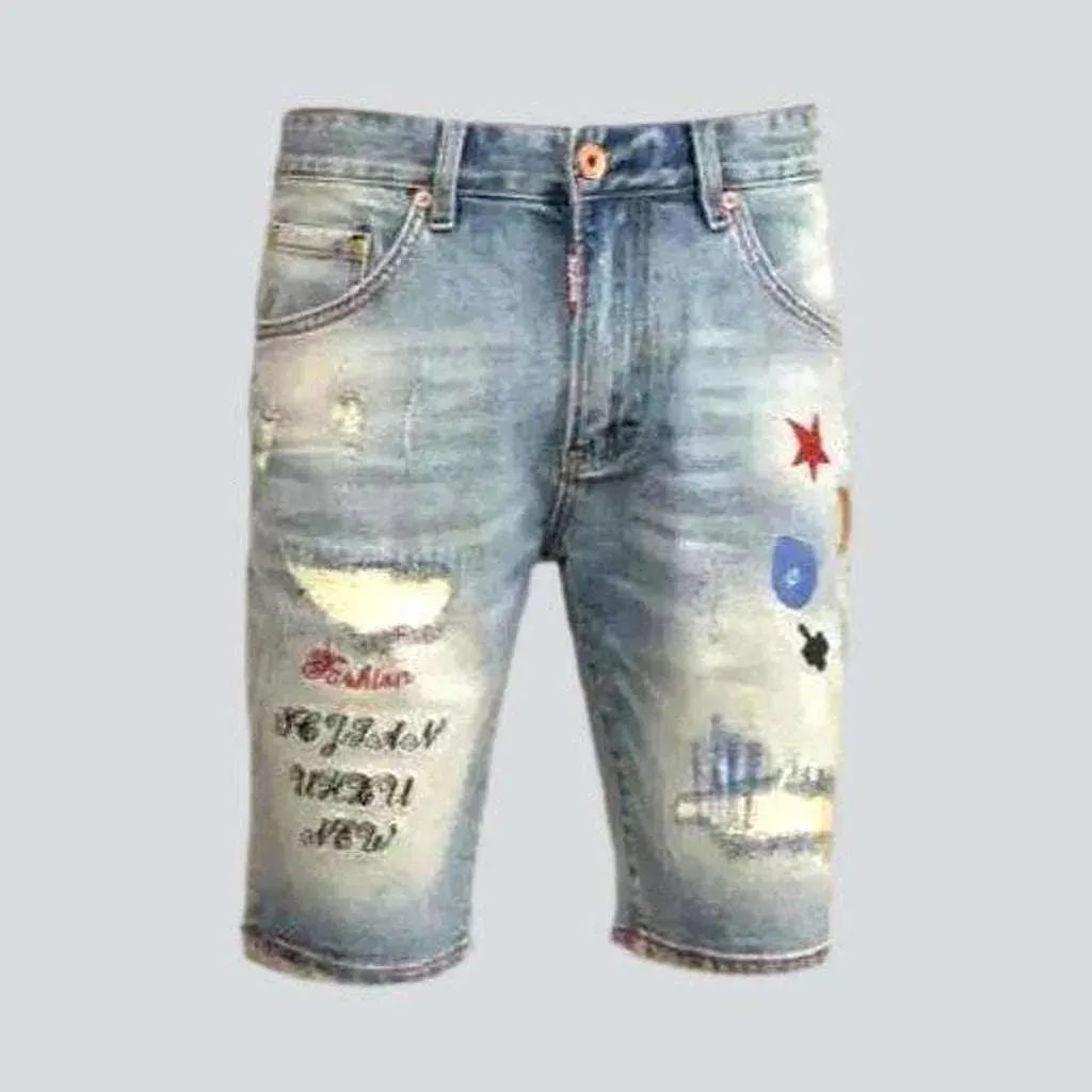 Embroidery ripped men's denim shorts