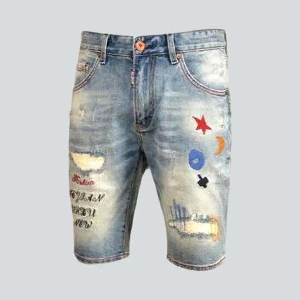 Embroidery ripped men's denim shorts