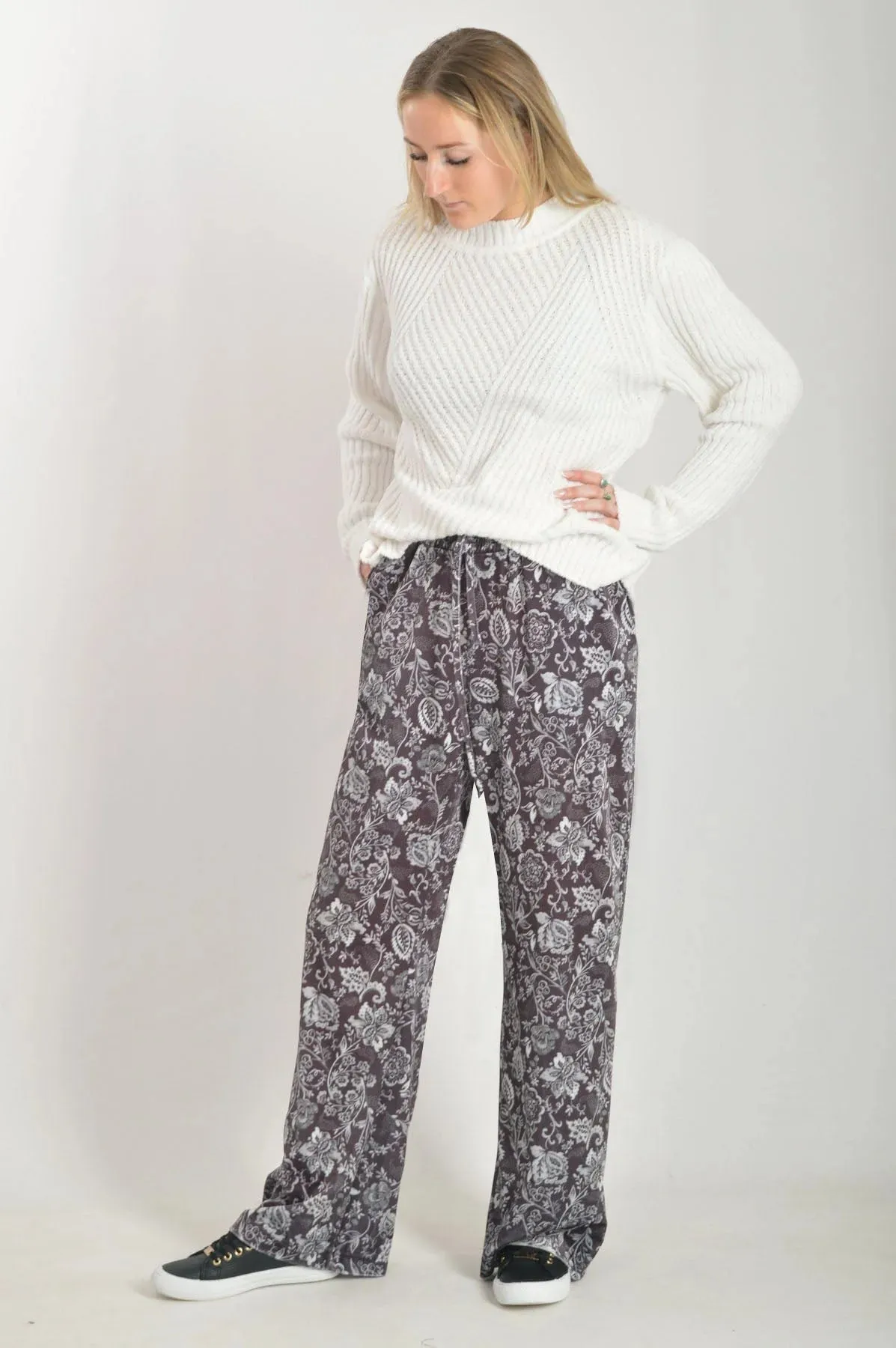 Floral Wide Leg Velvet Trouser