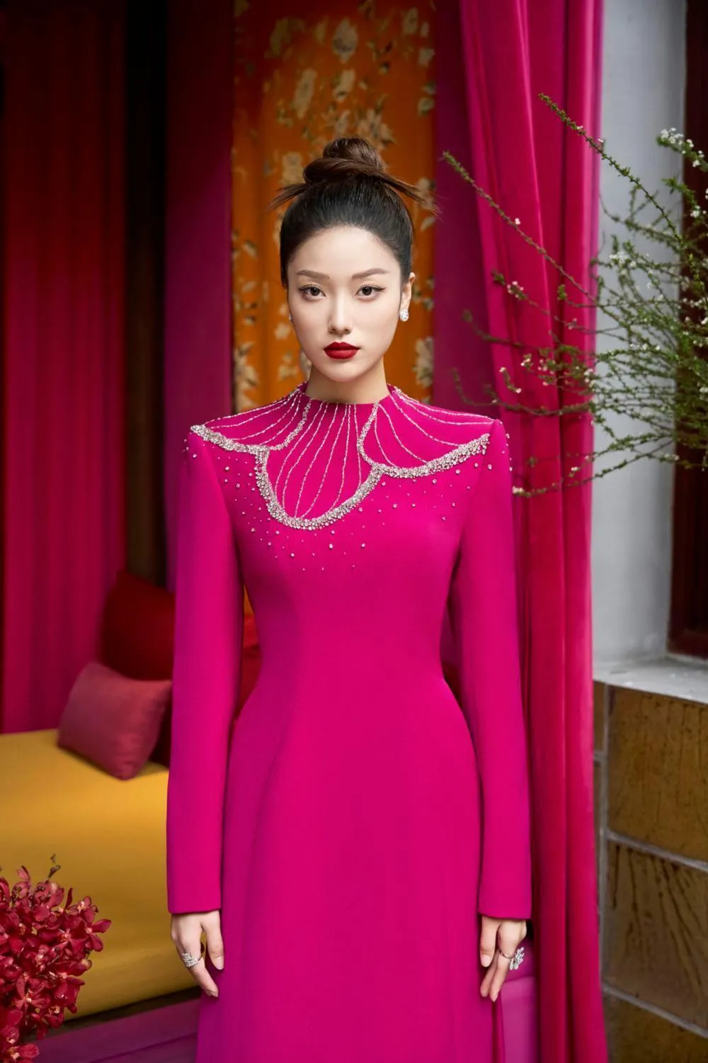 Gracen Sheath High Neck Velvet Satin Floor Length Ao Dai