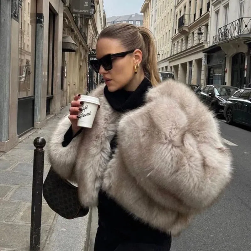 Iconic Street Fashion Luxe Cropped Faux Fur Winter Coat Jacket