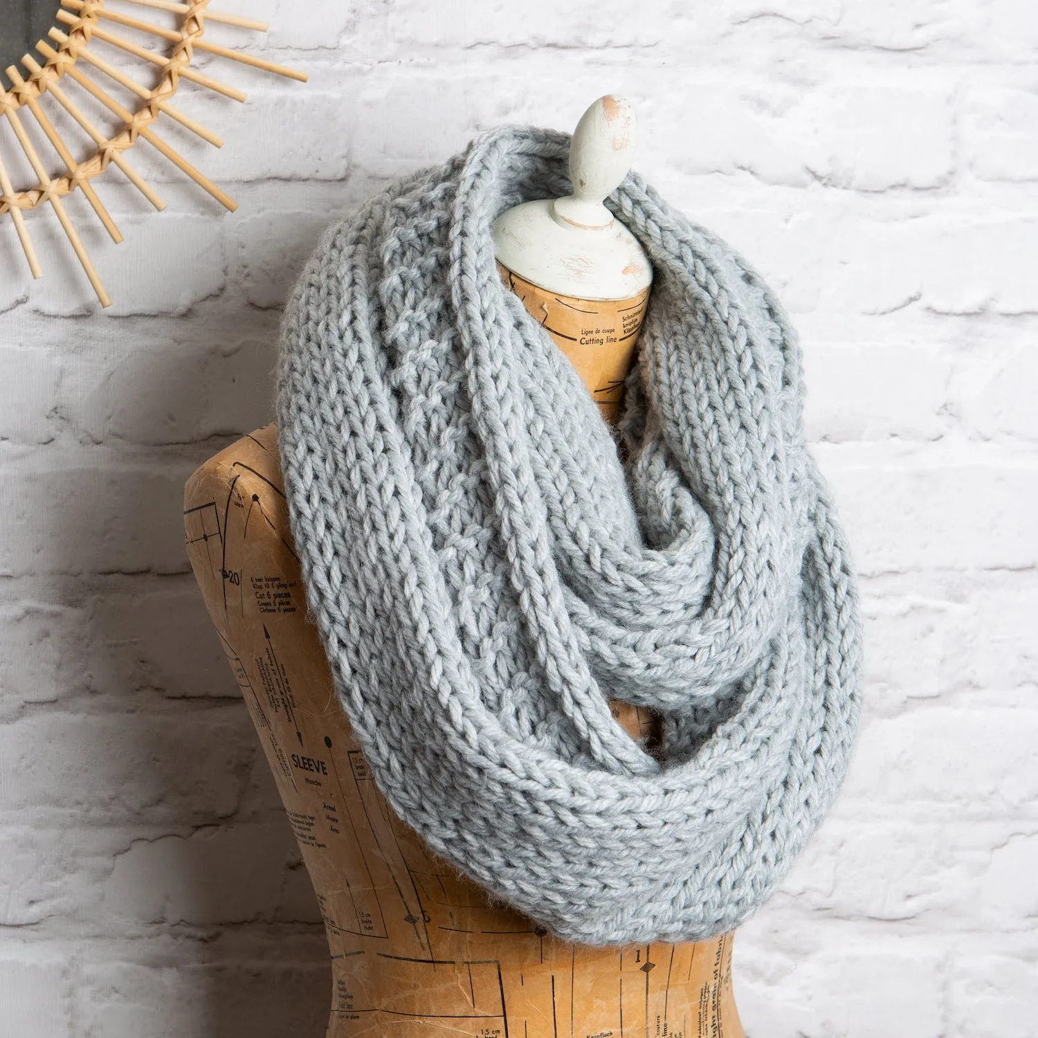 Infinity Scarf Knitting Kit - Beginner Basics