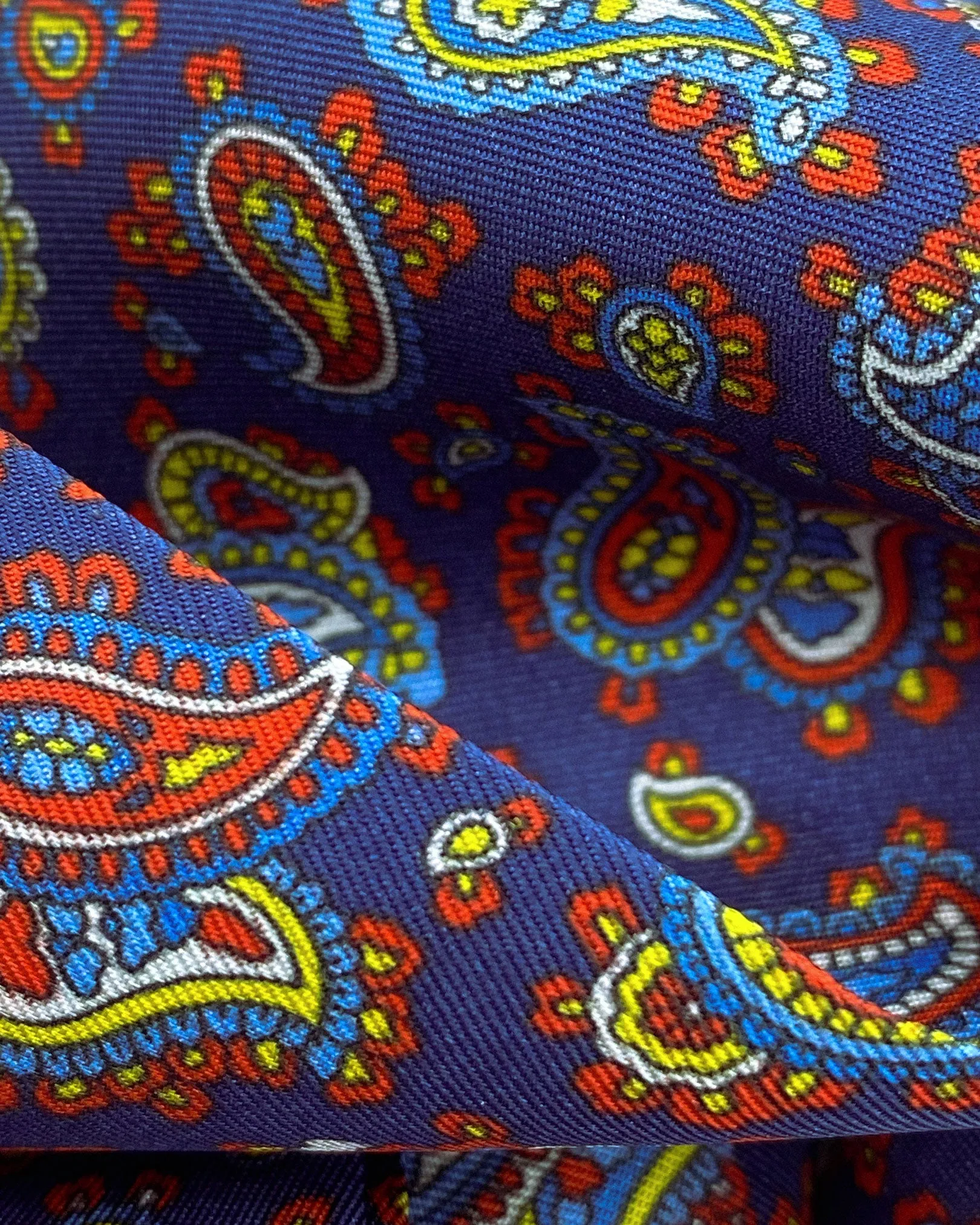 Men's Silk Paisley Scarf - The Lexington