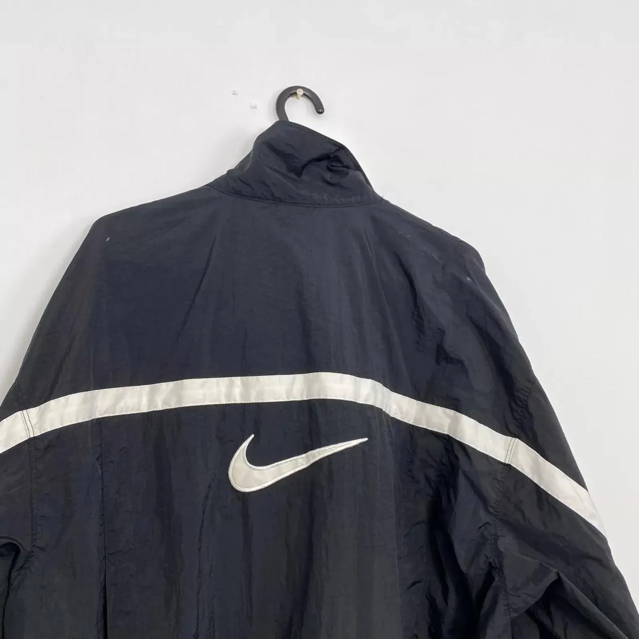 Preowned Vintage Nike Mens Full-Zip Windbreaker Jacket Size L Black White Retro Swoosh Track.