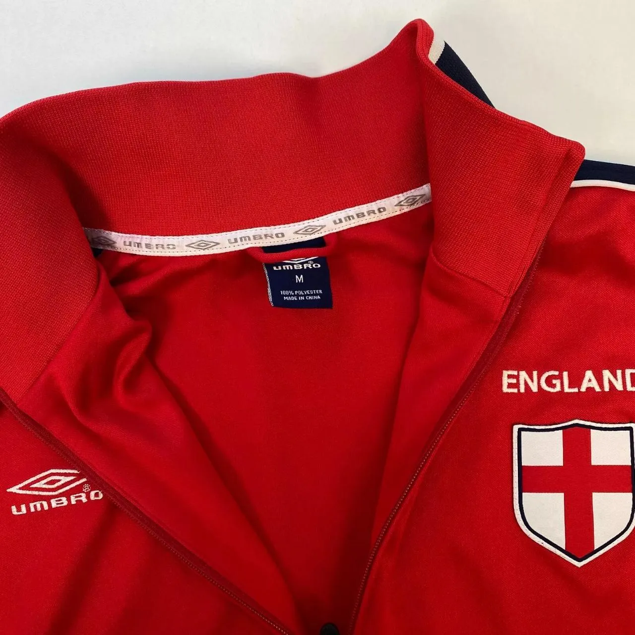 Preowned Vintage Umbro England Full-Zip Track Top Jacket Mens Size M Red GB Retro.