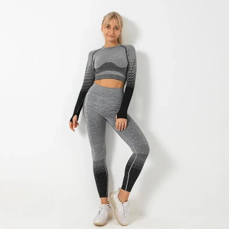 Seamless Ombre Long Sleeve Yoga Set: Women's High-Waisted Fitness Suit